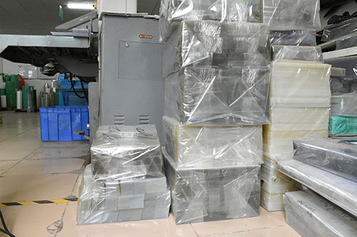 Sản xuất tấm nhựa PVC dùng để in ấn